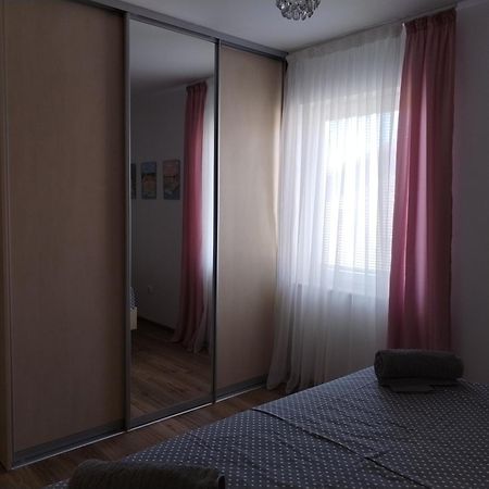 Family Apartment B&B Biograd Na Moru Exterior foto